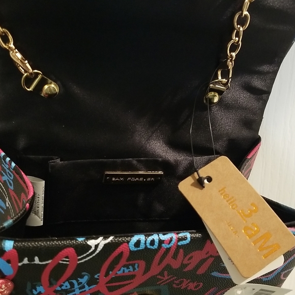 NWT Hello 3aM Graffiti Crossbody Purse - Picture 5 of 12
